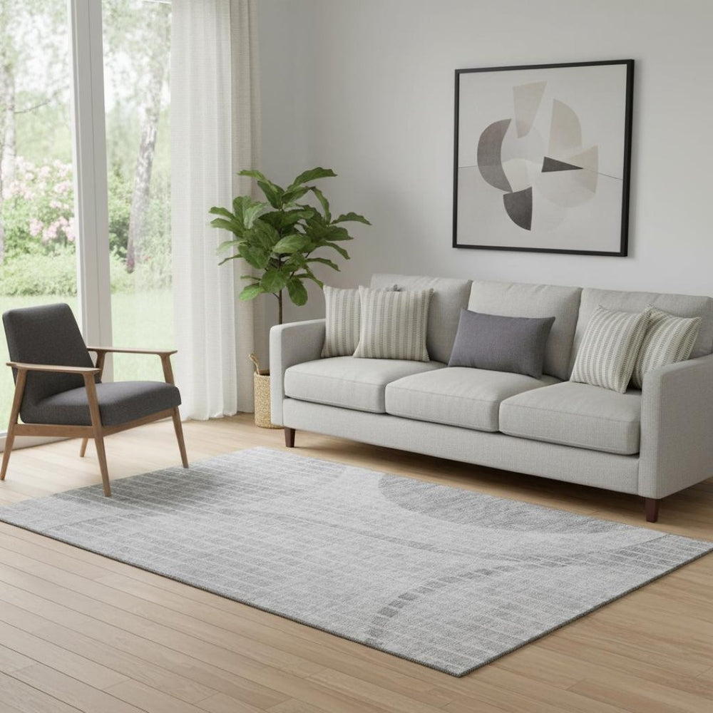 HomeRoots 5' X 8' Gray And Ivory Striped Washable Area Rug – UV Protected, Stylish, Durable, Easy-Care Design! 657673