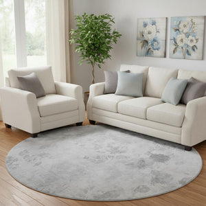 HomeRoots 8' Gray and Silver Floral Washable Round Rug - Elegant, UV-Protected, Easy-Care Design for Any Space 657710