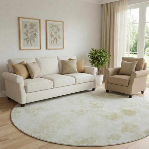 HomeRoots 8' Khaki and Ivory Floral Washable Round Rug - Durable, UV-Protected, Perfect for Any Space! 657716