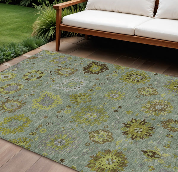 HomeRoots 8' X 10' Elegant Fern Green and Gray Damask Area Rug - Washable, Indoor/Outdoor, Durable Design! 657874