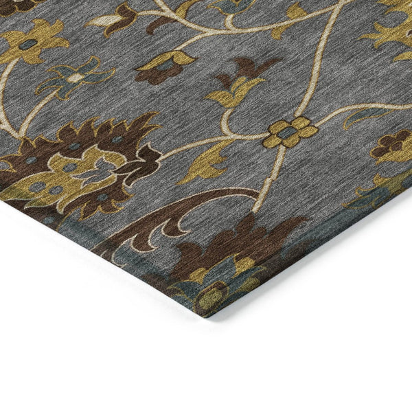 HomeRoots 8' Round Floral Area Rug in Gray, Gold & Beige - Washable, Durable for Indoor/Outdoor Spaces 657927
