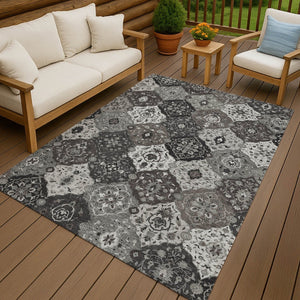HomeRoots 8' X 10' Elegant Gray Charcoal Ivory Floral Medallion Rug - Washable, Durable for Indoor & Outdoor Use 658012