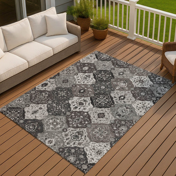 HomeRoots 10' Gray Charcoal & Ivory Floral Medallion Washable Area Rug for Indoor/Outdoor Use, Easy Clean! 658014