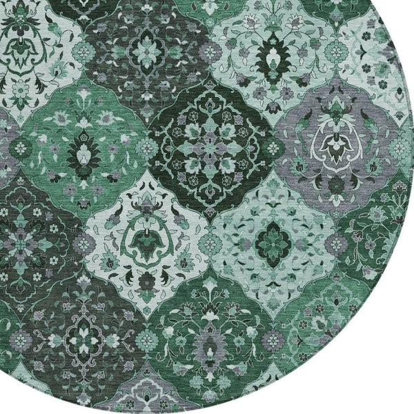 HomeRoots 8' Round Floral Medallion Area Rug in Green, Ivory & Gray - Washable, Durable for Indoor/Outdoor Use 658017