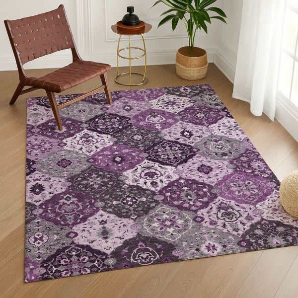 HomeRoots 9' X 12' Floral Medallion Rug - Stylish Purple & Ivory Washable Area Rug for Indoor & Outdoor Use! 658031