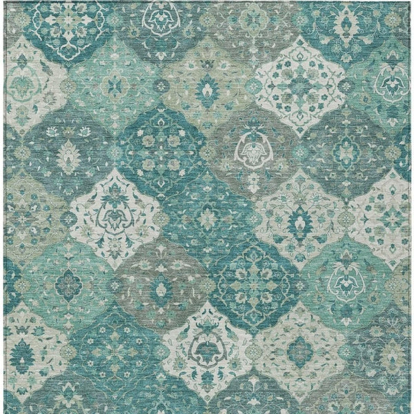 HomeRoots 5' Teal Blue & Ivory Floral Medallion Area Rug - Durable, Washable, Indoor/Outdoor Style for Any Space 658034
