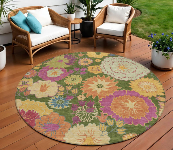 HomeRoots 8' Vibrant Artichoke Green Floral Round Area Rug - Durable, Washable, Perfect for Indoor & Outdoor Spaces 658041