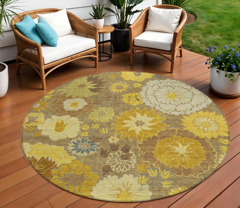 HomeRoots 8' Coffee Gold and Beige Round Floral Area Rug - Washable, Durable for Indoor & Outdoor Spaces 658107