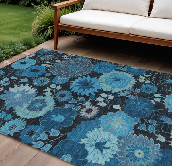 HomeRoots 10' Blue & Black Floral Washable Area Rug - Durable Indoor/Outdoor Design for High-Traffic Spaces! 658122