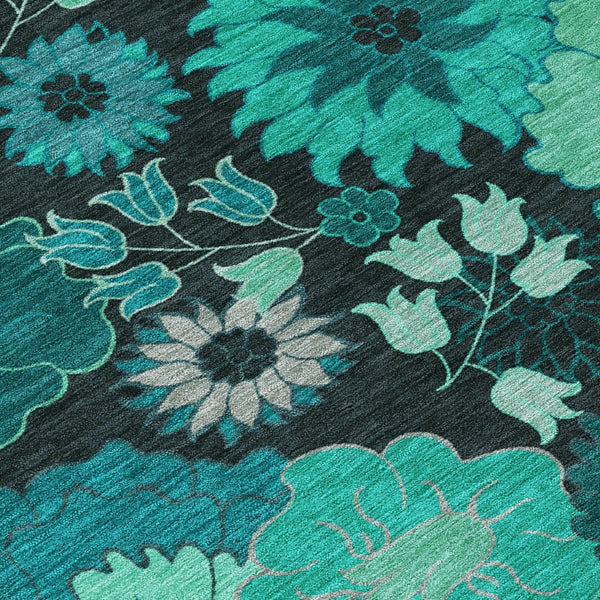 HomeRoots 8' Teal Blue Round Floral Area Rug - Stylish, Washable, Durable for Indoor & Outdoor Spaces! 658143