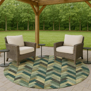 HomeRoots 8' Green and Gray Round Area Rug - Washable, Durable, Stylish Geometric Design for Indoor/Outdoor Use 658167