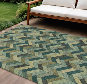 HomeRoots 10' Green and Gray Geometric Area Rug - Durable, Washable Indoor/Outdoor Perfect for High-Traffic Spaces 658170