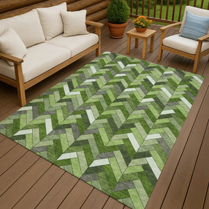HomeRoots 5' Olive Green and Ivory Geometric Area Rug - Stylish, Washable, Stain-Resistant for Indoor/Outdoor Use 658172