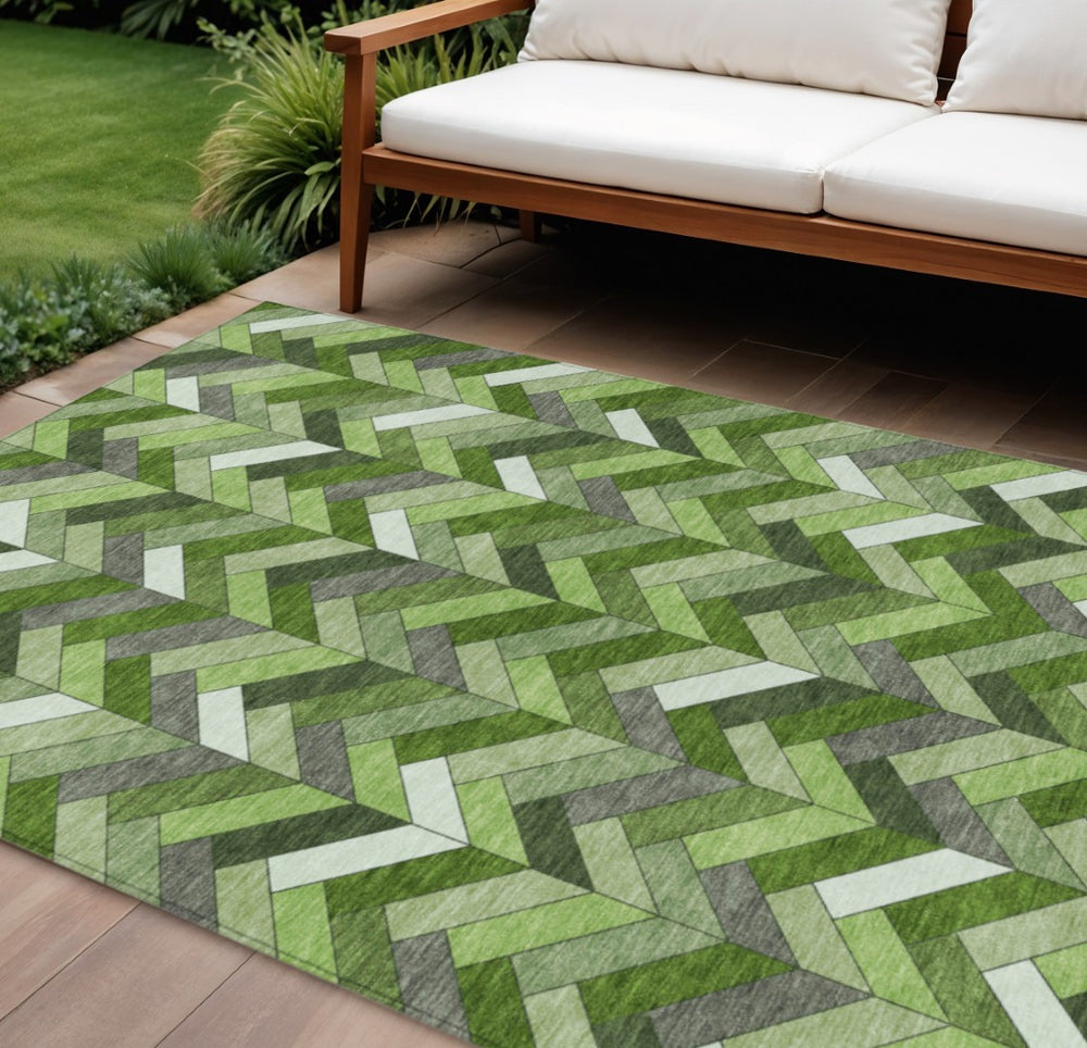 HomeRoots 9' Olive Green & Ivory Geometric Washable Area Rug – Stylish, Durable for Indoor/Outdoor Spaces! 658175
