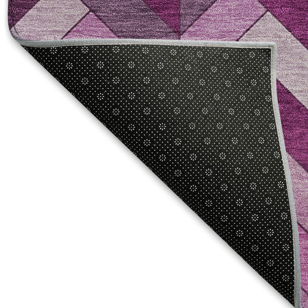 HomeRoots 8' Pink and Ivory Round Geometric Washable Area Rug – Stylish, Durable & Perfect for Indoor/Outdoor Use! 658179