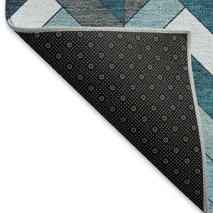 HomeRoots 8' Teal Blue and Ivory Round Area Rug - Stylish, Washable, and Durable for Indoor & Outdoor Spaces 658191