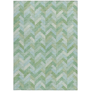 HomeRoots 5' Geometric Green and Ivory Washable Area Rug - Durable Indoor Outdoor Style for High-Traffic Areas 658202