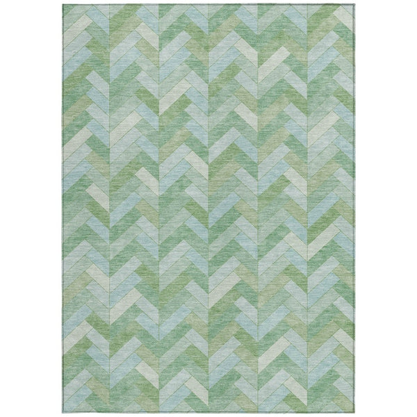 HomeRoots 5' Geometric Green and Ivory Washable Area Rug - Durable Indoor Outdoor Style for High-Traffic Areas 658202