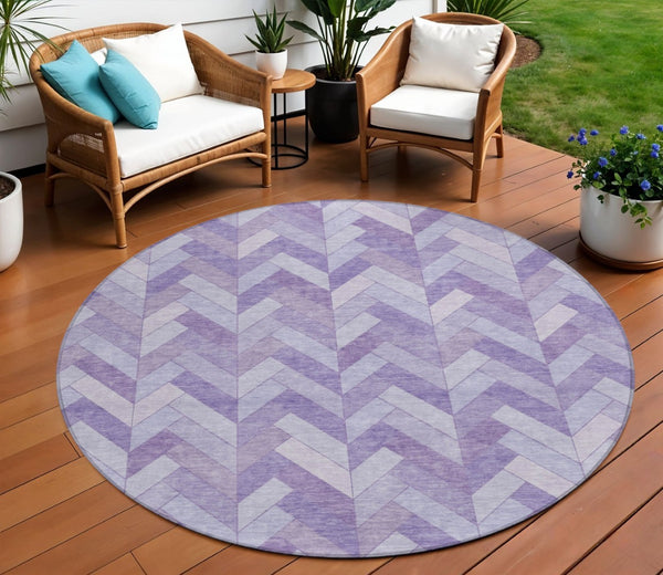 HomeRoots 8' Plum and Ivory Geometric Round Rug - Stylish, Washable, Indoor/Outdoor Accent for High-Traffic Spaces 658209