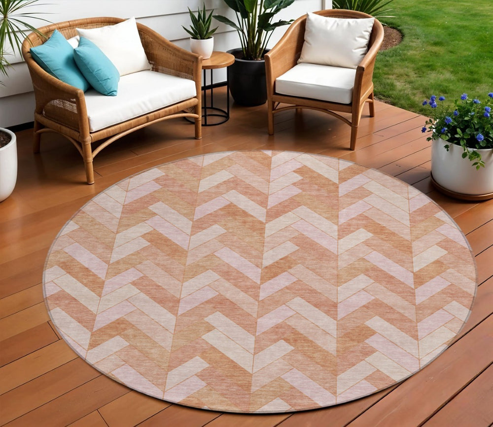 HomeRoots 8' Salmon and Ivory Round Geometric Area Rug - Washable, Durable Design for Indoor & Outdoor Use 658215