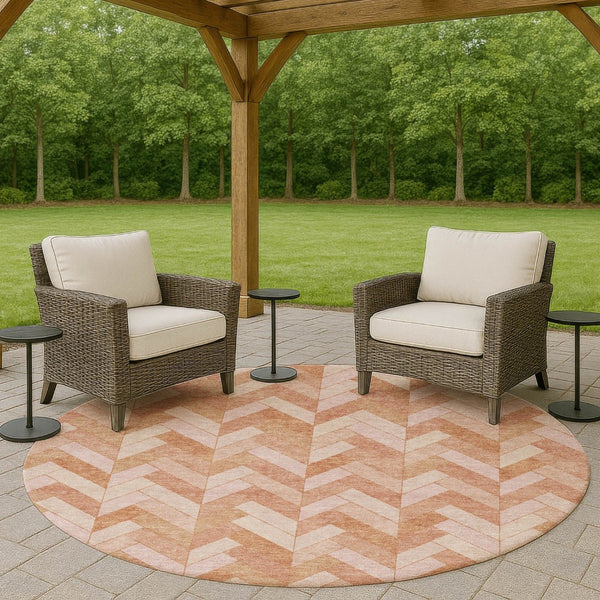 HomeRoots 8' Salmon and Ivory Round Geometric Area Rug - Washable, Durable Design for Indoor & Outdoor Use 658215
