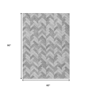 HomeRoots 5' Silver and Gray Geometric Washable Area Rug - Modern Indoor/Outdoor Design, Durable & Stylish! 658220