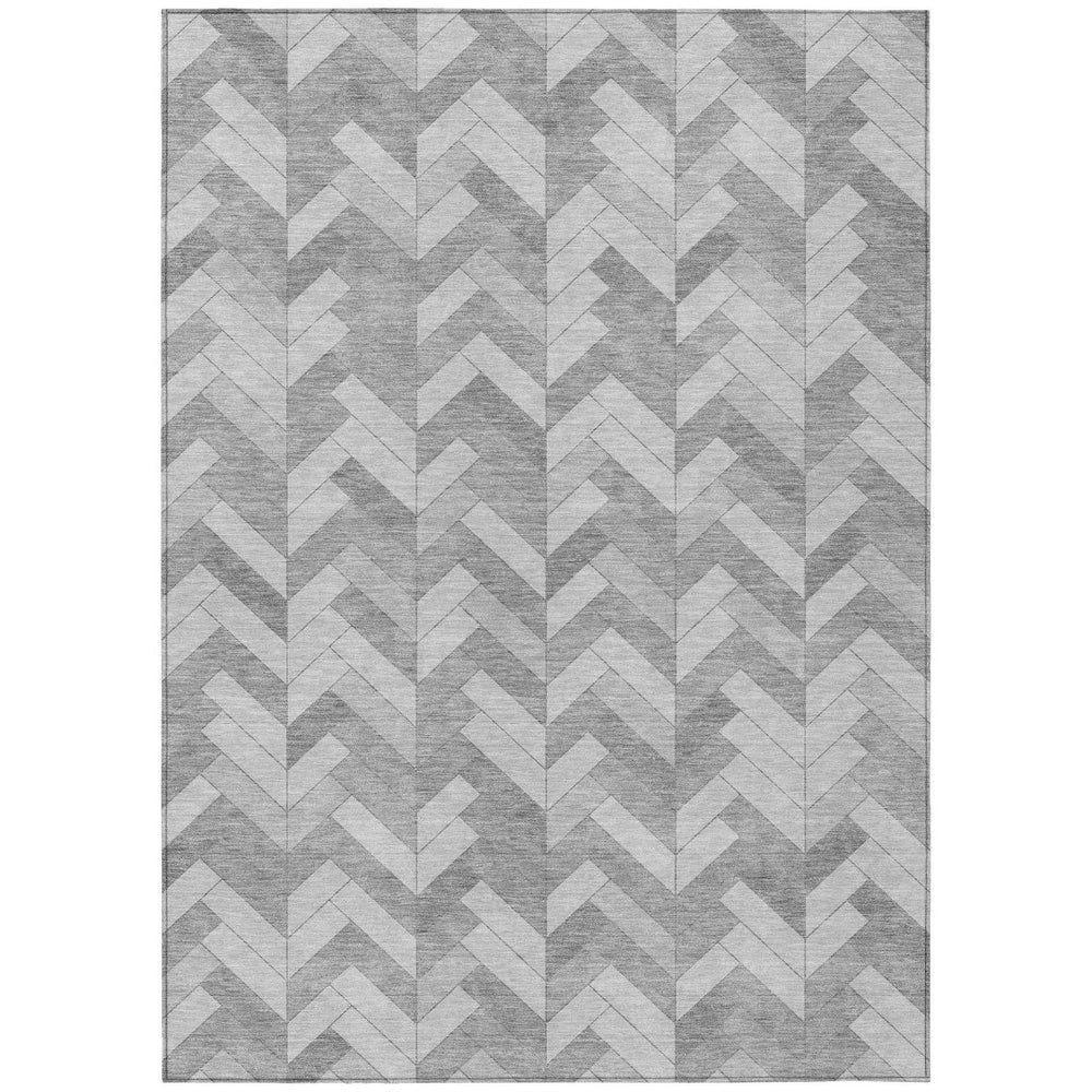 HomeRoots 10' Geometric Silver and Gray Washable Area Rug – Durable Indoor/Outdoor Design for High-Traffic Spaces 658224