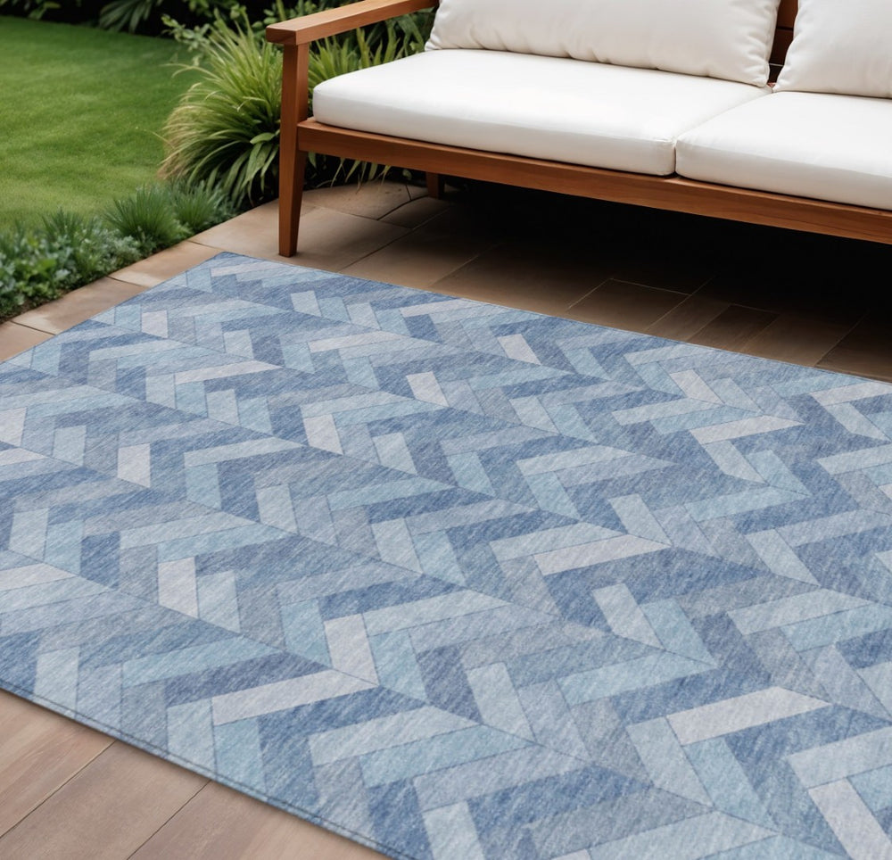 HomeRoots 9' Sky Blue and Silver Geometric Area Rug – Stylish, Washable for Indoor/Outdoor Use, Durable Design! 658229