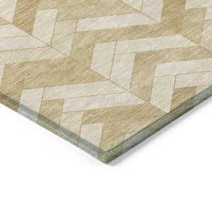 HomeRoots 8' Wheat and Beige Round Geometric Rug – Stylish, Washable, Durable for Indoor/Outdoor Spaces 658239