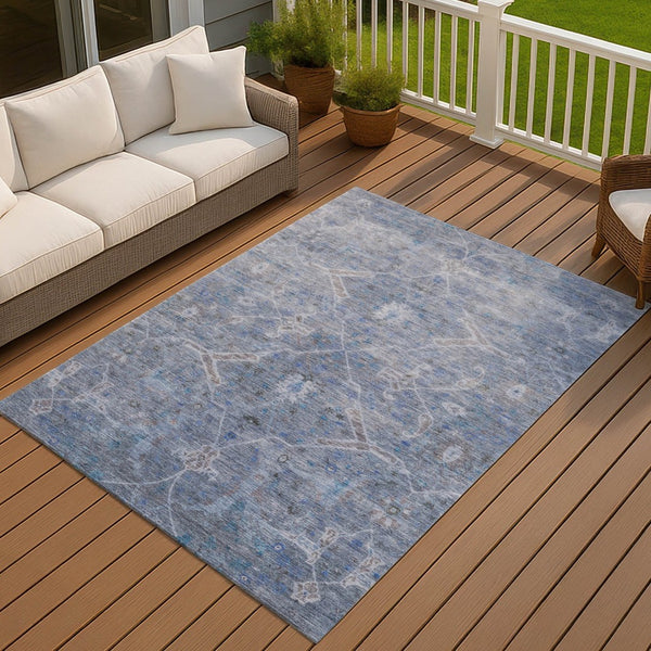 HomeRoots 5' Blue and Gray Floral Washable Area Rug - Stylish, Durable, Indoor & Outdoor Use for Any Space! 658250