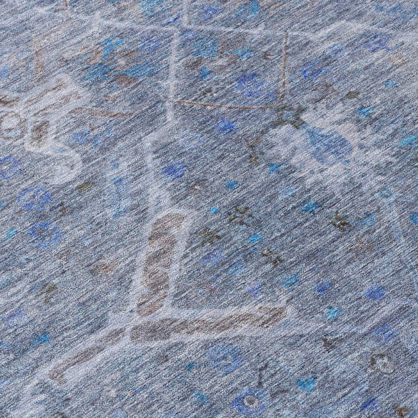 HomeRoots 8' Round Floral Area Rug in Blue and Gray - Durable, Washable Design for Indoor and Outdoor Use 658251