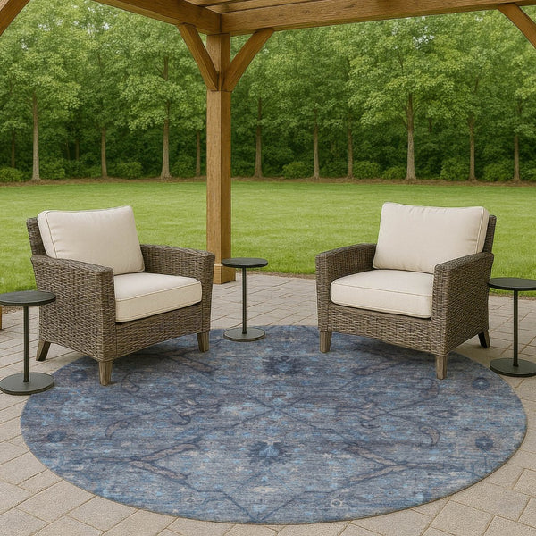 HomeRoots 8' Round Floral Area Rug in Blue and Gray – Washable, Durable, Ideal for Indoor & Outdoor Use 658281