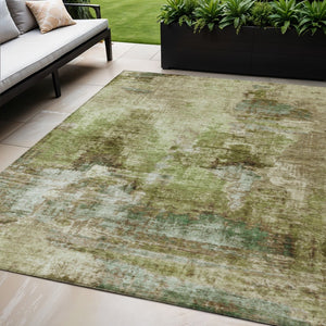 HomeRoots 5' X 8' Artichoke Green Beige Abstract Rug - Stylish, Washable, Durable for Indoor & Outdoor Spaces 658298