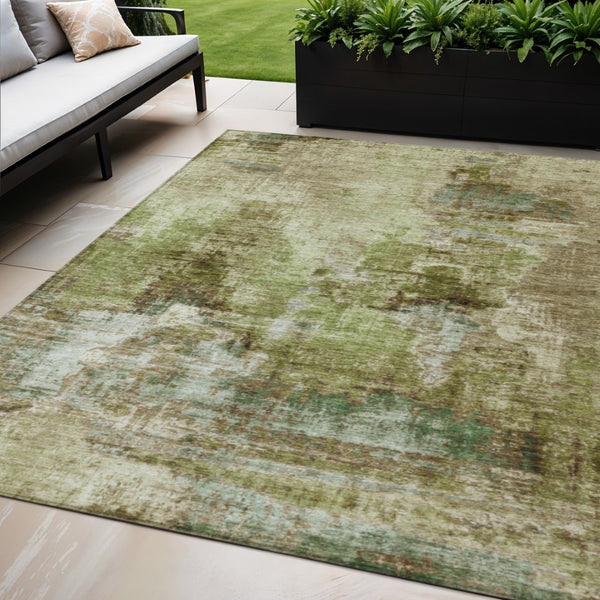 HomeRoots 5' X 8' Artichoke Green Beige Abstract Rug - Stylish, Washable, Durable for Indoor & Outdoor Spaces 658298