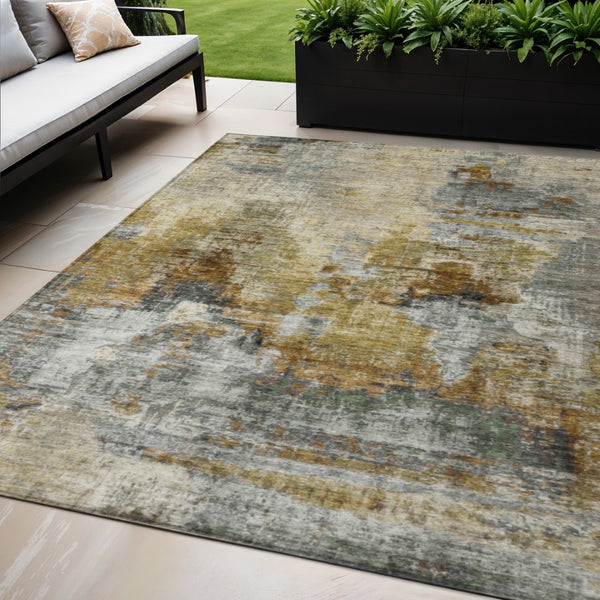 HomeRoots 5' Abstract Khaki Beige & Taupe Area Rug - Washable, Durable, Indoor/Outdoor, Perfect for Any Space! 658328