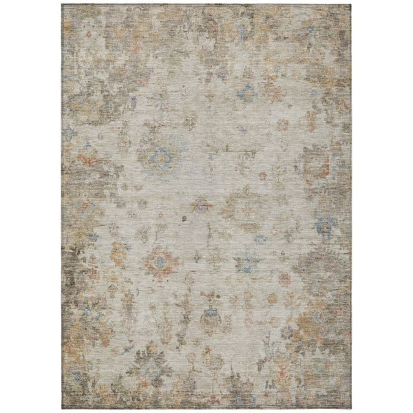 HomeRoots 5' Elegant Ivory Beige & Blue Floral Washable Area Rug - Indoor/Outdoor, Durable & Stylish Design 658364
