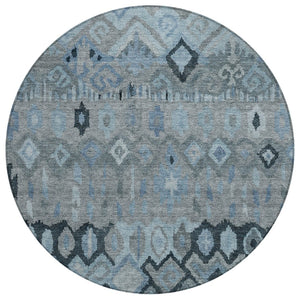 HomeRoots 8' Gray and Charcoal Round Geometric Area Rug - Washable, Durable, Indoor/Outdoor, Perfect for High-Traffic Spaces 658455