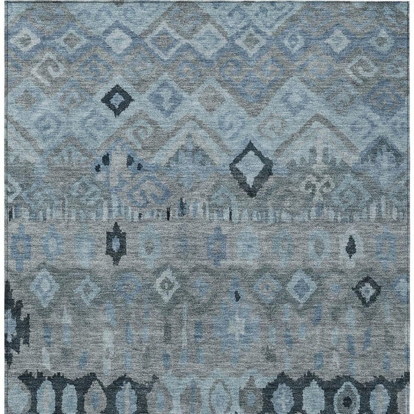 HomeRoots 9' X 12' Gray Geometric Area Rug - Durable, Washable, Stylish for Indoor & Outdoor Use in High Traffic Areas 658457