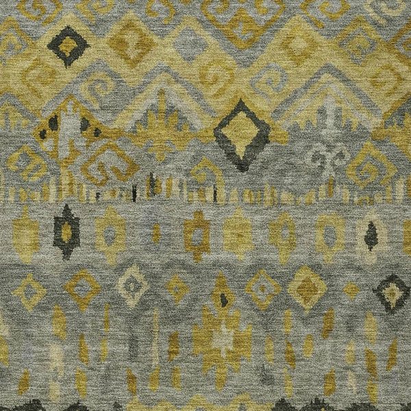 HomeRoots 5' X 8' Stylish Pewter Gold Charcoal Geometric Rug – Washable, Durable Indoor/Outdoor Design for Any Space 658466