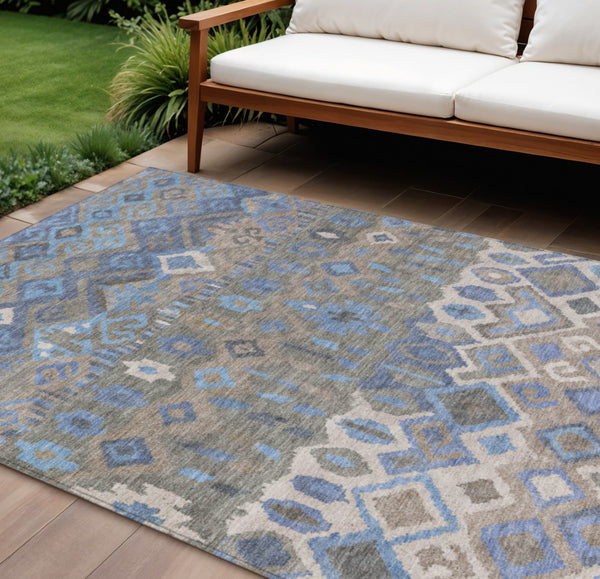 HomeRoots 10' Indoor Outdoor Denim Blue, Gray & Ivory Geometric Washable Area Rug - Stylish, Durable & Easy Care 658488