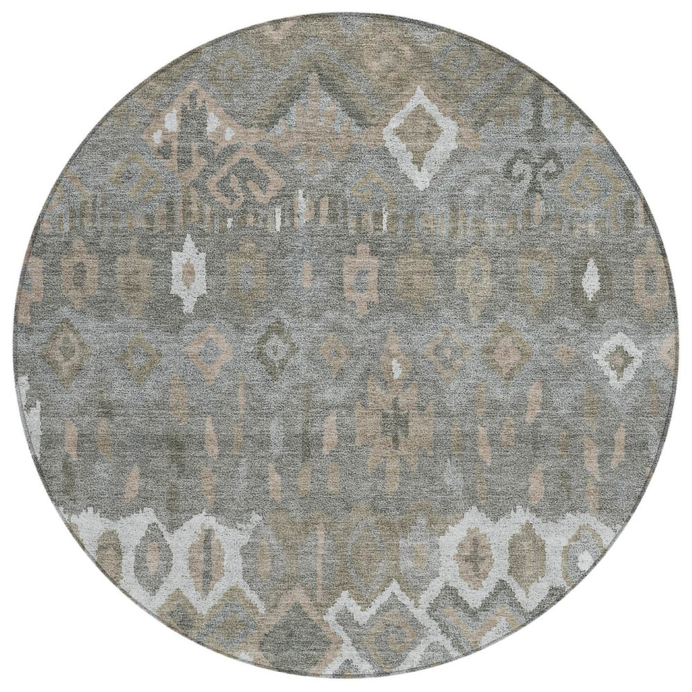HomeRoots 8' Stylish Washable Round Geometric Area Rug in Pewter, Ivory & Tan for Indoor/Outdoor Use 658497