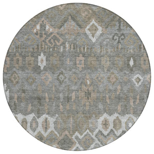 HomeRoots 8' Stylish Washable Round Geometric Area Rug in Pewter, Ivory & Tan for Indoor/Outdoor Use 658497