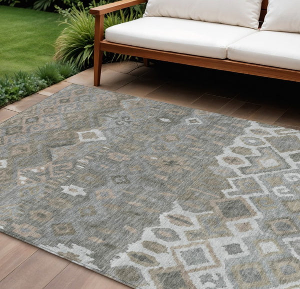 HomeRoots 9' X 12' Geometric Washable Area Rug in Pewter, Ivory & Tan - Stylish Indoor/Outdoor Décor Solution 658499