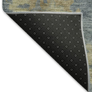 HomeRoots 5' Blue and Beige Floral Area Rug – Durable, Washable Design for Indoor/Outdoor Elegance & Comfort 658514