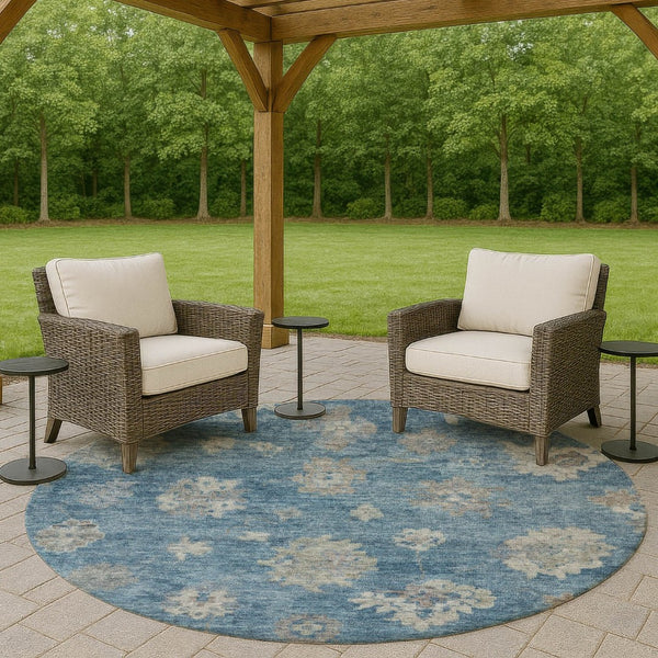 HomeRoots 8' Denim Blue and Gray Round Floral Rug - Washable, Durable, Perfect for Indoor & Outdoor Spaces! 658521