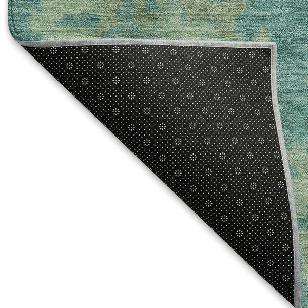HomeRoots 8' Teal Blue & Fern Green Round Floral Rug - Durable, Washable Design for Indoor & Outdoor Use 658551