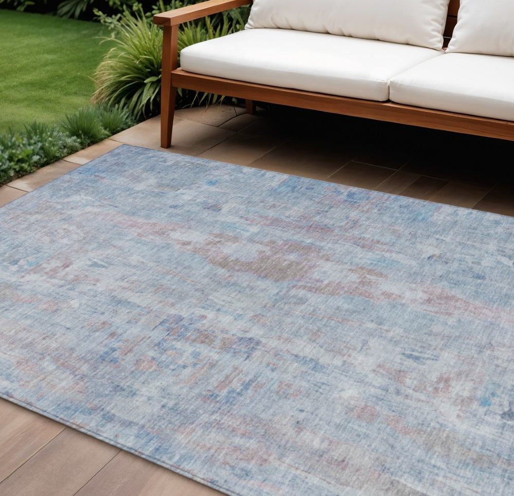 HomeRoots 8' Blue and Blush Round Abstract Area Rug – Stylish, Washable, Indoor/Outdoor, Stain-Resistant Design! 658719