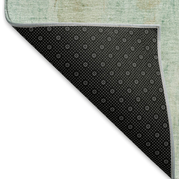HomeRoots 8' Vibrant Turquoise and Copper Round Abstract Area Rug - Washable, Durable, Indoor & Outdoor Use 658749