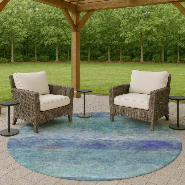 HomeRoots 8' Blue and Ivory Round Abstract Area Rug – Stylish, Washable, Durable for Indoor & Outdoor Use 658761