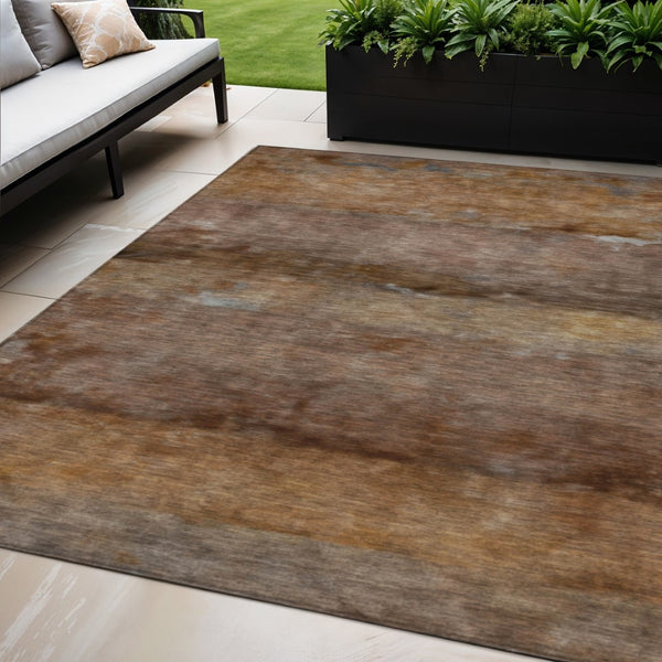 HomeRoots 5' Khaki and Brown Abstract Area Rug - Stylish Washable Indoor/Outdoor Design for High-Traffic Use 658784